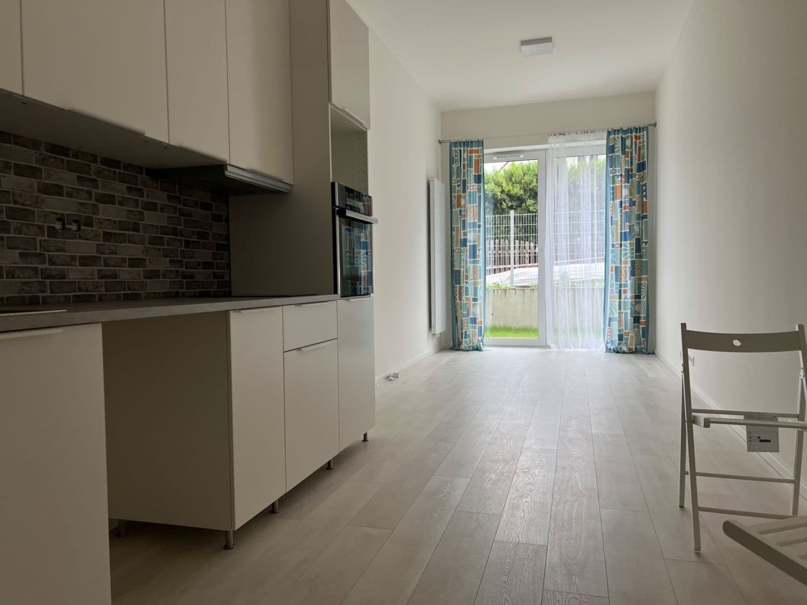 Pronájem bytu 1+kk 35 m², Českobrodská, Praha, Praha Pronájem bytu 1+kk 35 m², Českobrodská, Praha, Praha