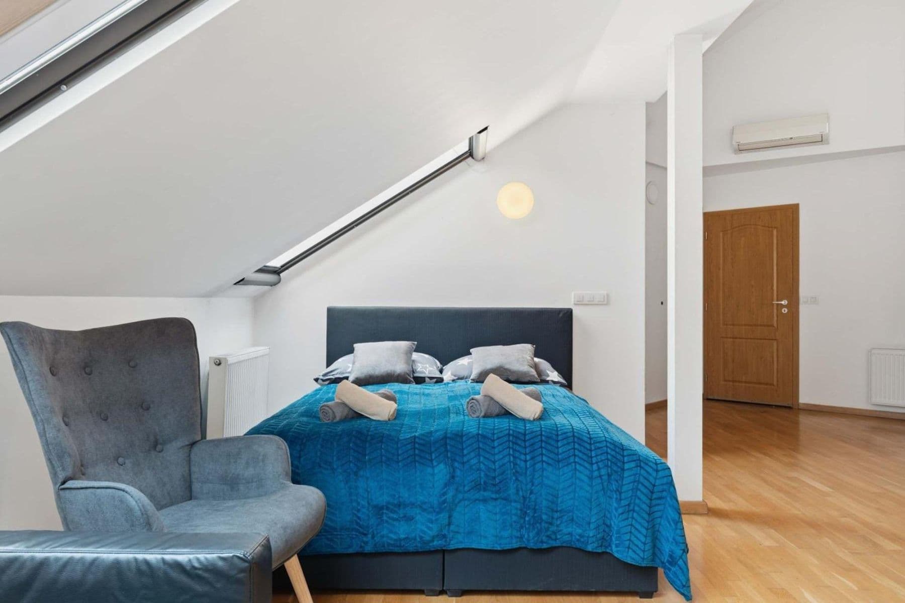 Pronájem bytu 182 m², Zborovská, Praha, Praha Pronájem bytu 182 m², Zborovská, Praha, Praha