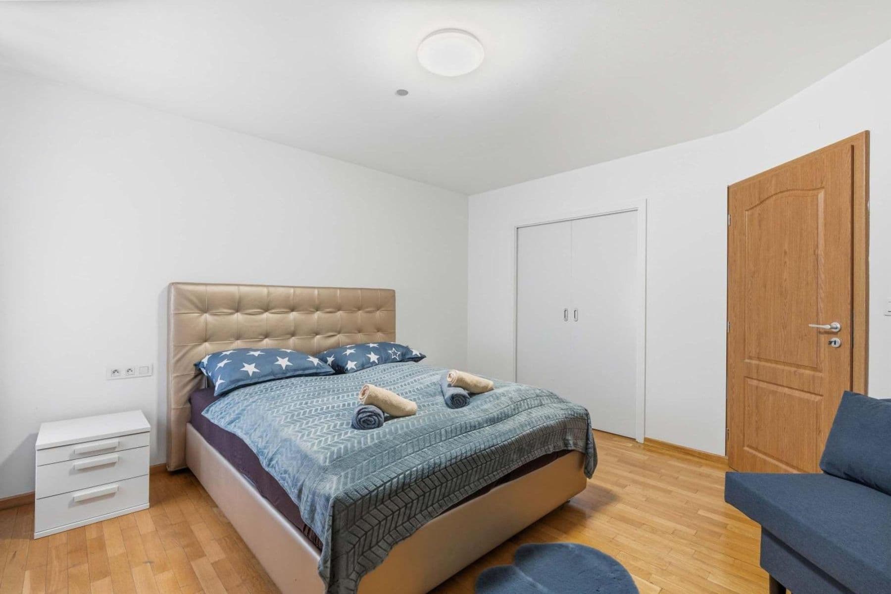 Pronájem bytu 182 m², Zborovská, Praha, Praha Pronájem bytu 182 m², Zborovská, Praha, Praha