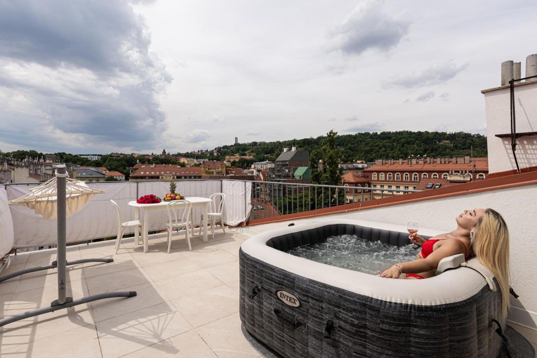 Pronájem bytu 154 m², Matoušova, Praha, Praha Pronájem bytu 154 m², Matoušova, Praha, Praha