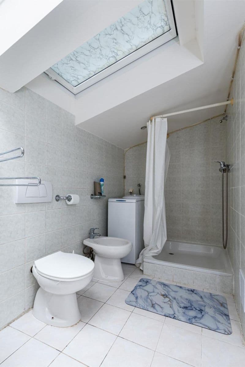 Pronájem bytu 154 m², Matoušova, Praha, Praha Pronájem bytu 154 m², Matoušova, Praha, Praha