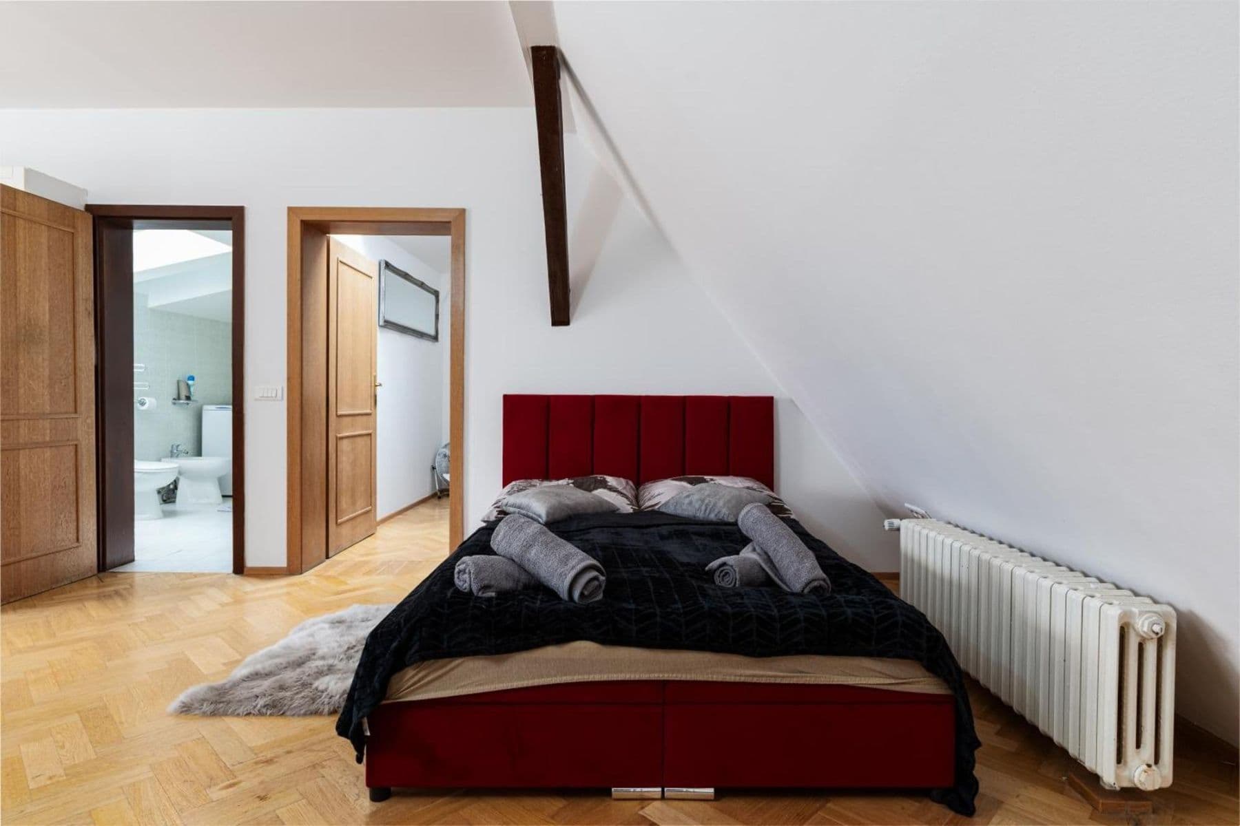 Pronájem bytu 154 m², Matoušova, Praha, Praha Pronájem bytu 154 m², Matoušova, Praha, Praha