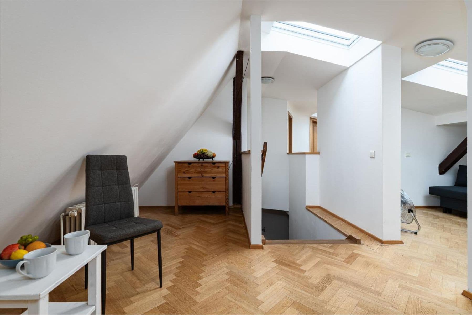 Pronájem bytu 154 m², Matoušova, Praha, Praha Pronájem bytu 154 m², Matoušova, Praha, Praha