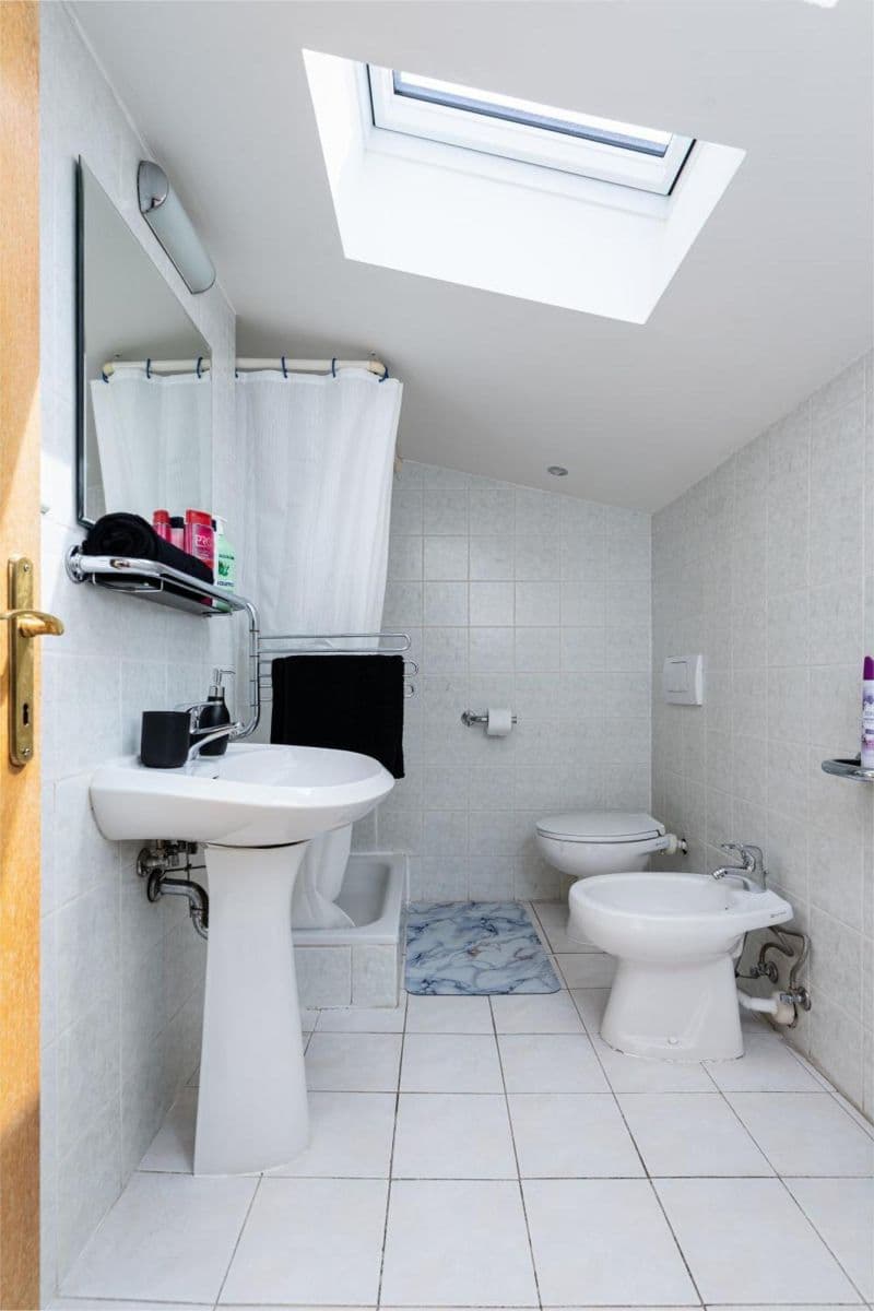 Pronájem bytu 154 m², Matoušova, Praha, Praha Pronájem bytu 154 m², Matoušova, Praha, Praha
