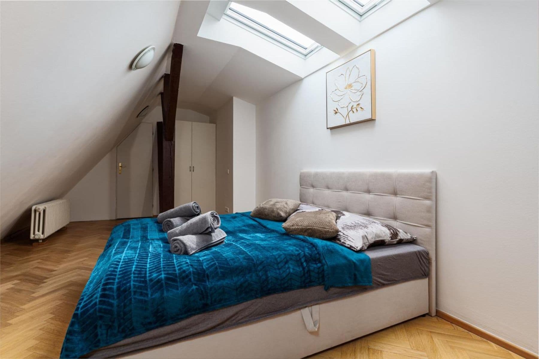 Pronájem bytu 154 m², Matoušova, Praha, Praha Pronájem bytu 154 m², Matoušova, Praha, Praha