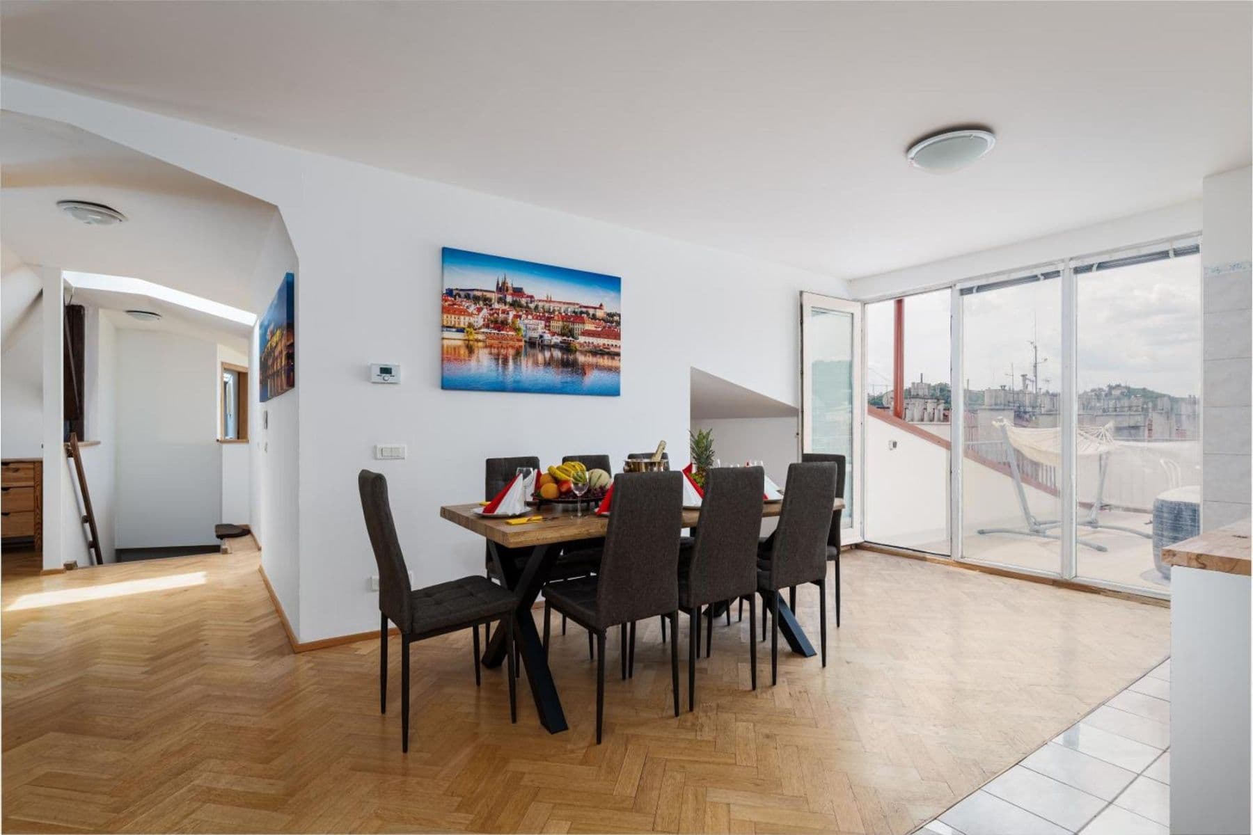 Pronájem bytu 154 m², Matoušova, Praha, Praha Pronájem bytu 154 m², Matoušova, Praha, Praha