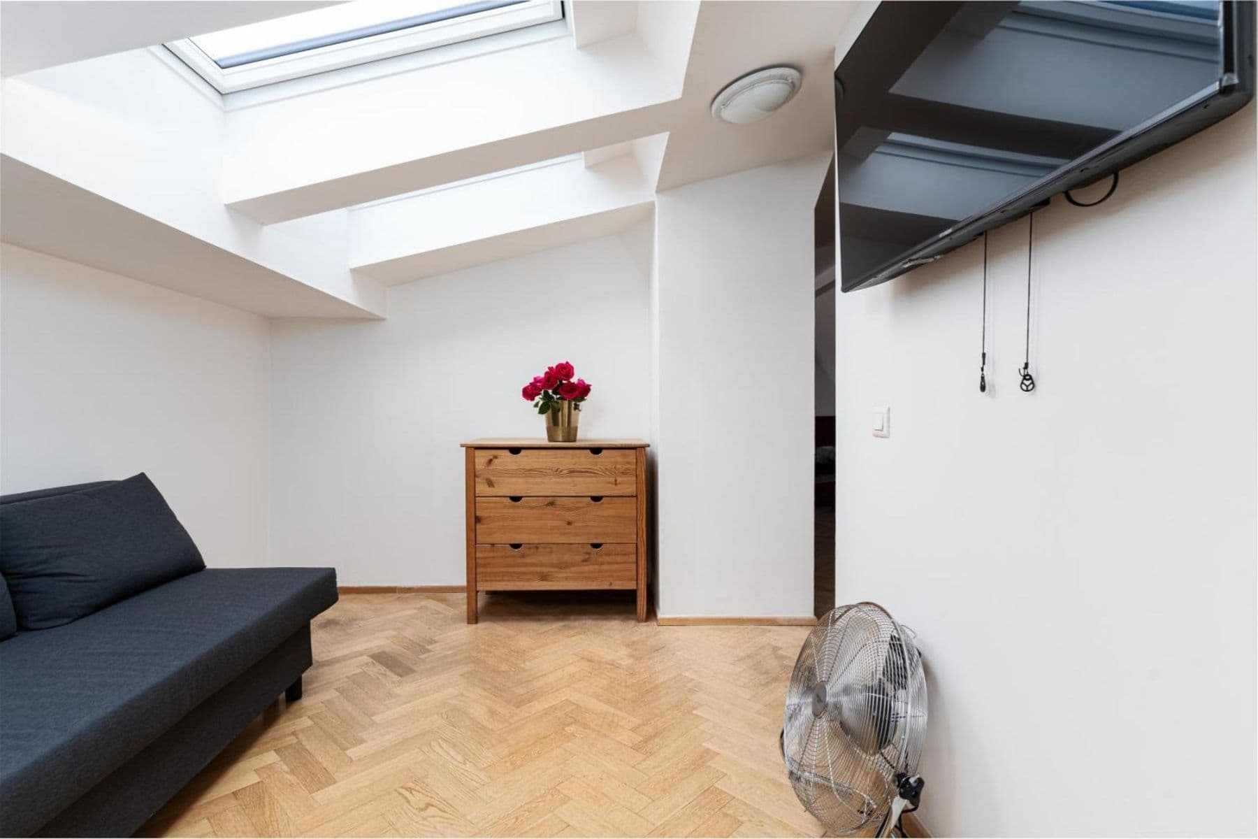 Pronájem bytu 154 m², Matoušova, Praha, Praha Pronájem bytu 154 m², Matoušova, Praha, Praha
