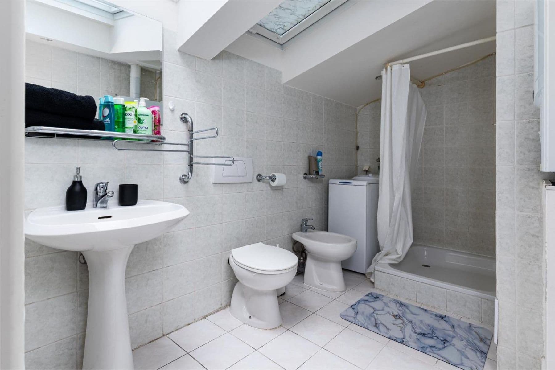 Pronájem bytu 154 m², Matoušova, Praha, Praha Pronájem bytu 154 m², Matoušova, Praha, Praha