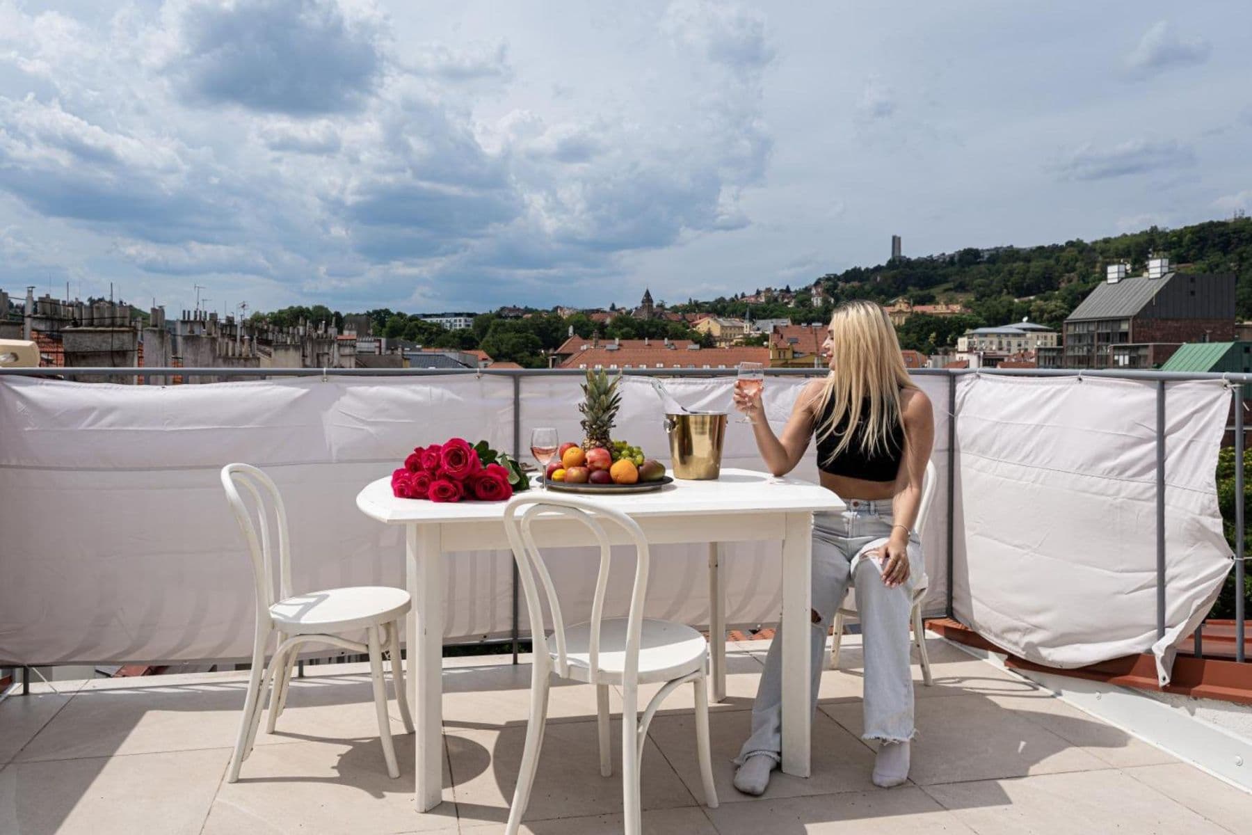 Pronájem bytu 154 m², Matoušova, Praha, Praha Pronájem bytu 154 m², Matoušova, Praha, Praha