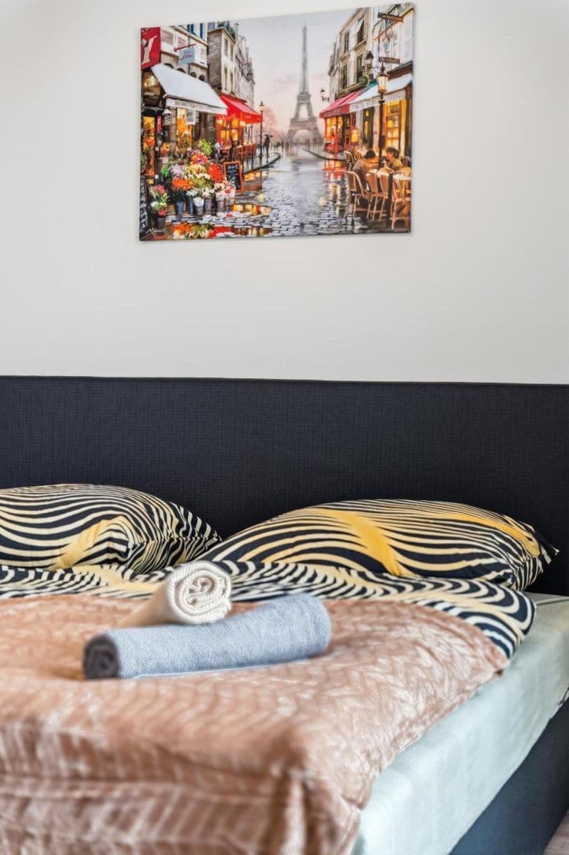 Pronájem bytu 154 m², Zborovská, Praha, Praha Pronájem bytu 154 m², Zborovská, Praha, Praha