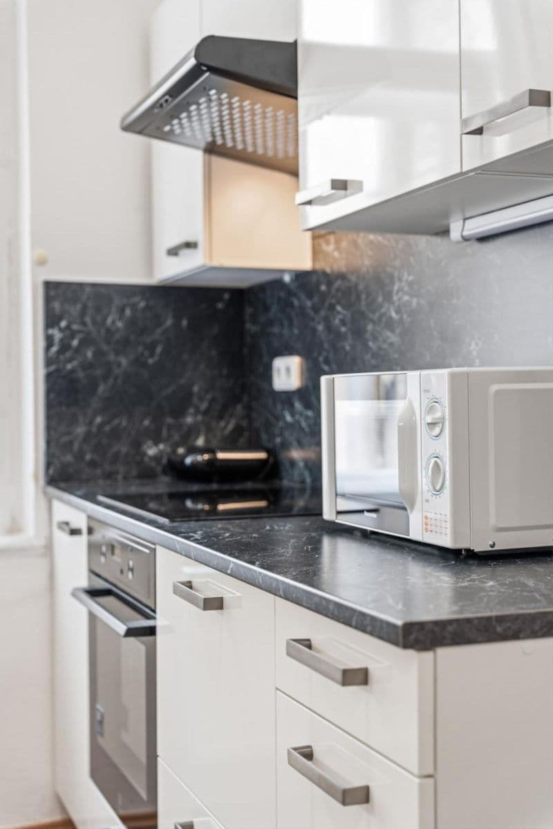 Pronájem bytu 154 m², Zborovská, Praha, Praha Pronájem bytu 154 m², Zborovská, Praha, Praha
