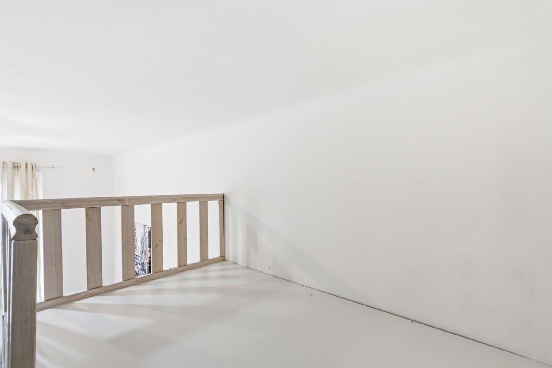 Pronájem bytu 154 m², Zborovská, Praha, Praha Pronájem bytu 154 m², Zborovská, Praha, Praha