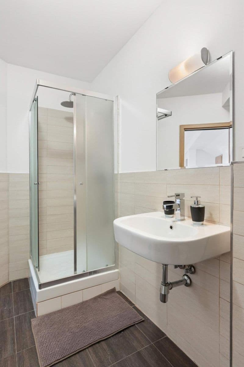 Pronájem bytu 180 m², Zborovská, Praha, Praha Pronájem bytu 180 m², Zborovská, Praha, Praha