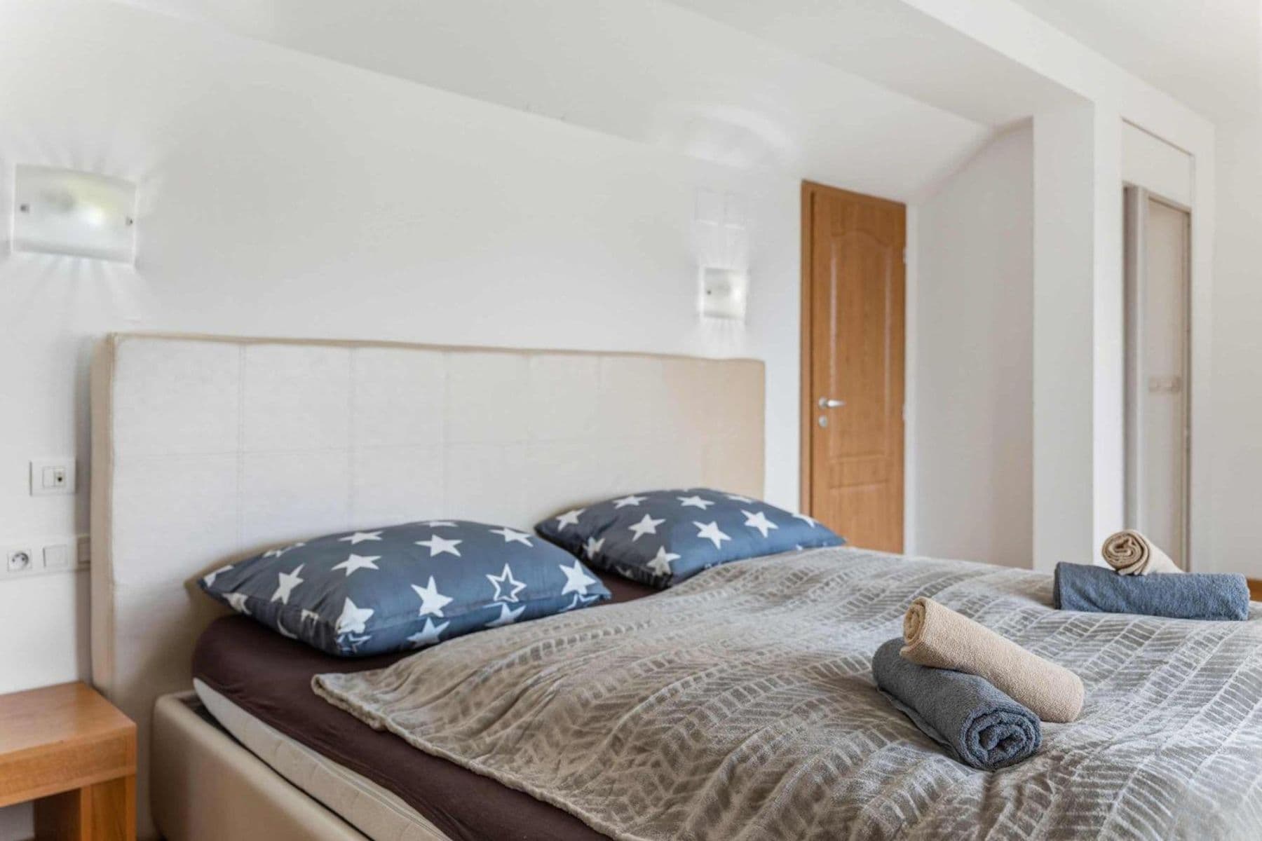 Pronájem bytu 180 m², Zborovská, Praha, Praha Pronájem bytu 180 m², Zborovská, Praha, Praha