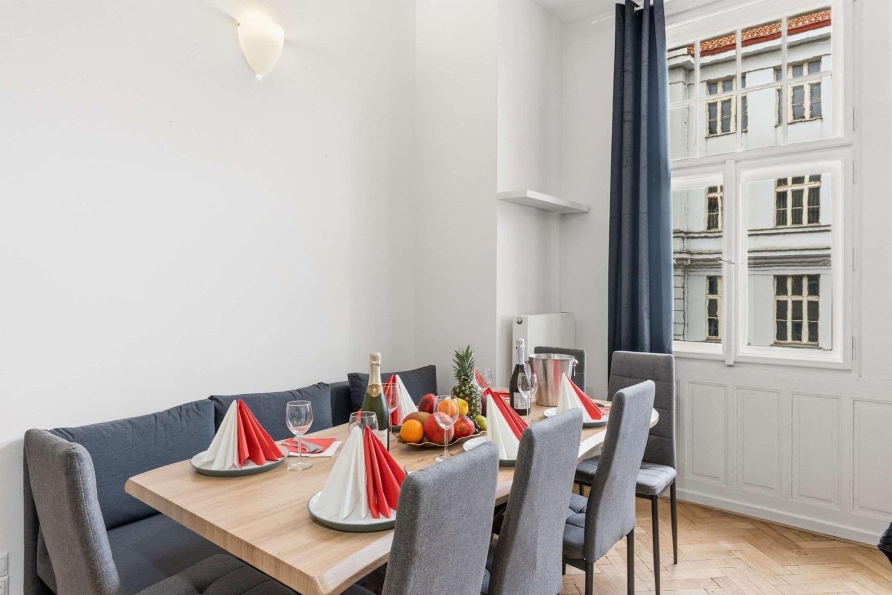 Pronájem bytu 142 m², Matoušova, Praha, Praha Pronájem bytu 142 m², Matoušova, Praha, Praha