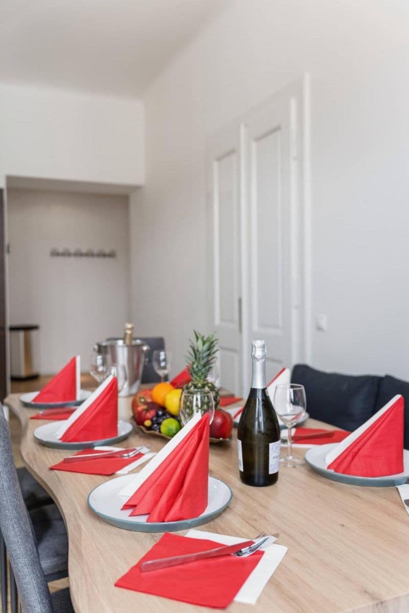Pronájem bytu 142 m², Matoušova, Praha, Praha Pronájem bytu 142 m², Matoušova, Praha, Praha