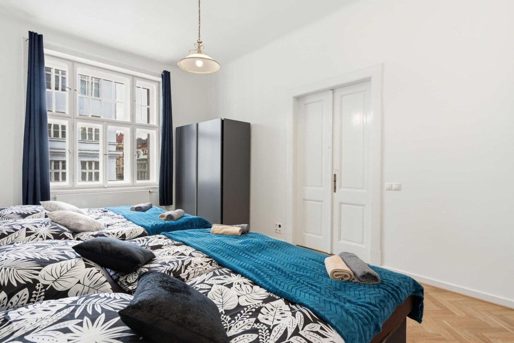 Pronájem bytu 142 m², Matoušova, Praha, Praha Pronájem bytu 142 m², Matoušova, Praha, Praha