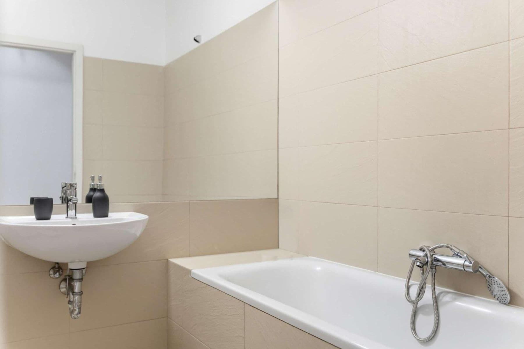 Pronájem bytu 142 m², Matoušova, Praha, Praha Pronájem bytu 142 m², Matoušova, Praha, Praha