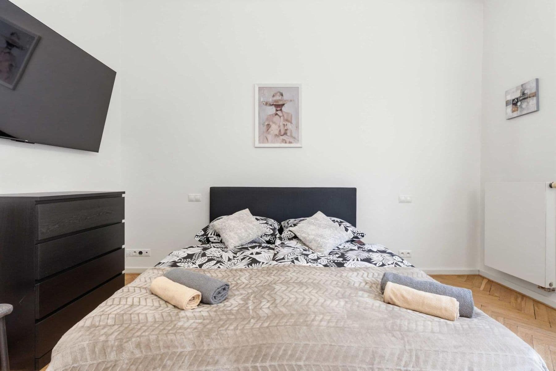 Pronájem bytu 142 m², Matoušova, Praha, Praha Pronájem bytu 142 m², Matoušova, Praha, Praha