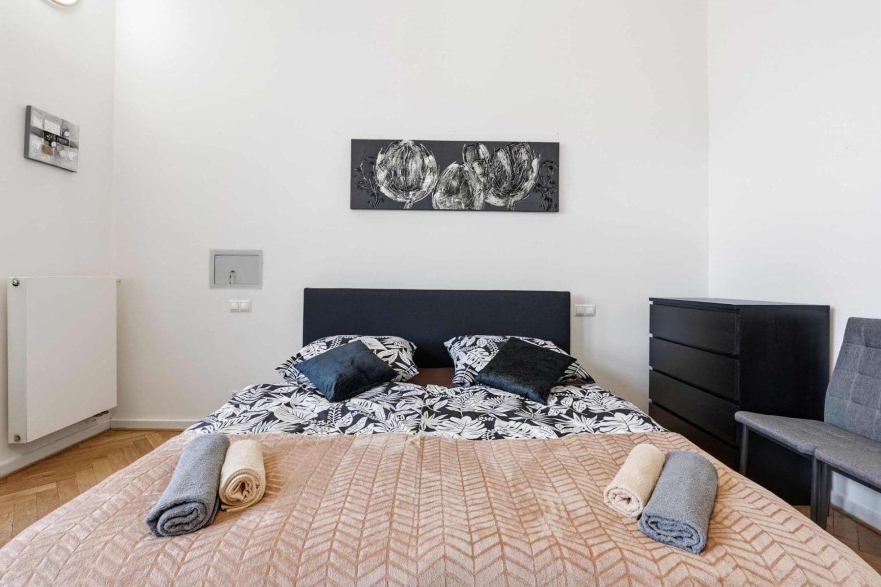 Pronájem bytu 142 m², Matoušova, Praha, Praha Pronájem bytu 142 m², Matoušova, Praha, Praha