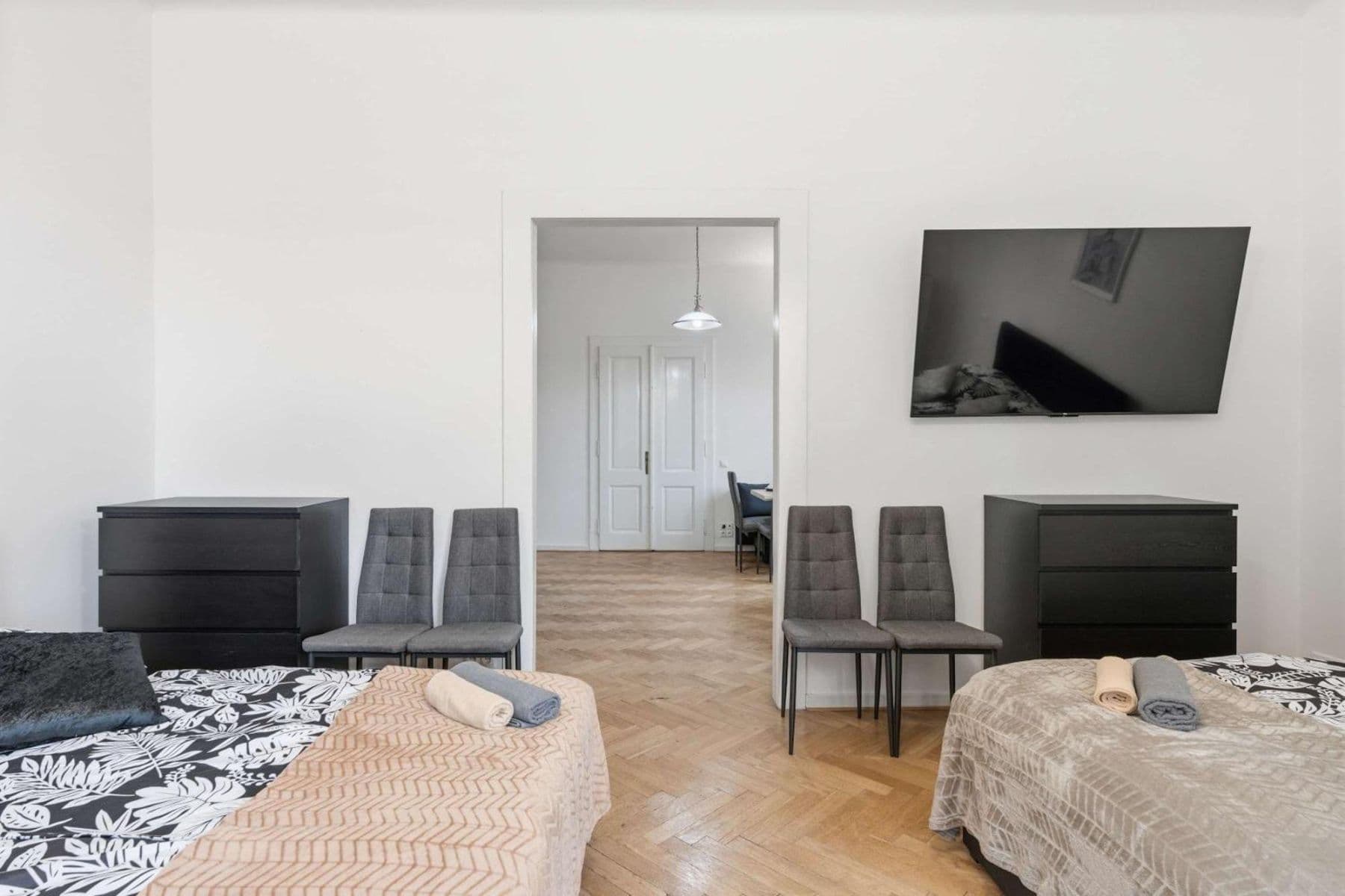 Pronájem bytu 142 m², Matoušova, Praha, Praha Pronájem bytu 142 m², Matoušova, Praha, Praha