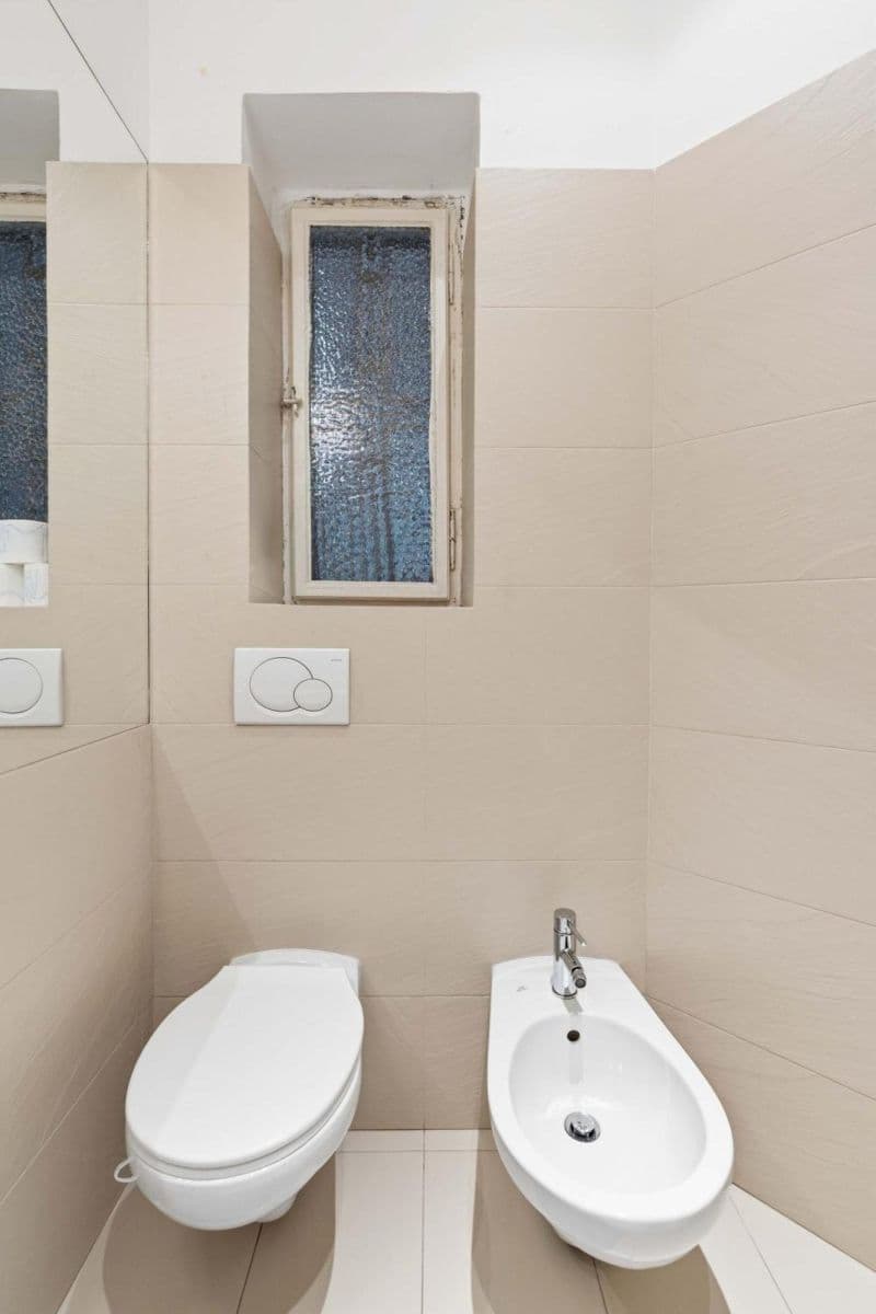 Pronájem bytu 142 m², Matoušova, Praha, Praha Pronájem bytu 142 m², Matoušova, Praha, Praha
