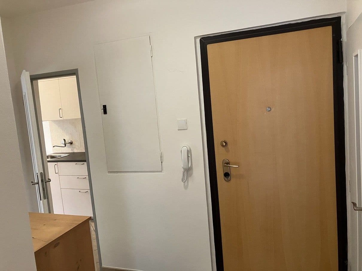 Pronájem bytu 2+kk 62 m², Hoškova, Praha, Praha Pronájem bytu 2+kk 62 m², Hoškova, Praha, Praha