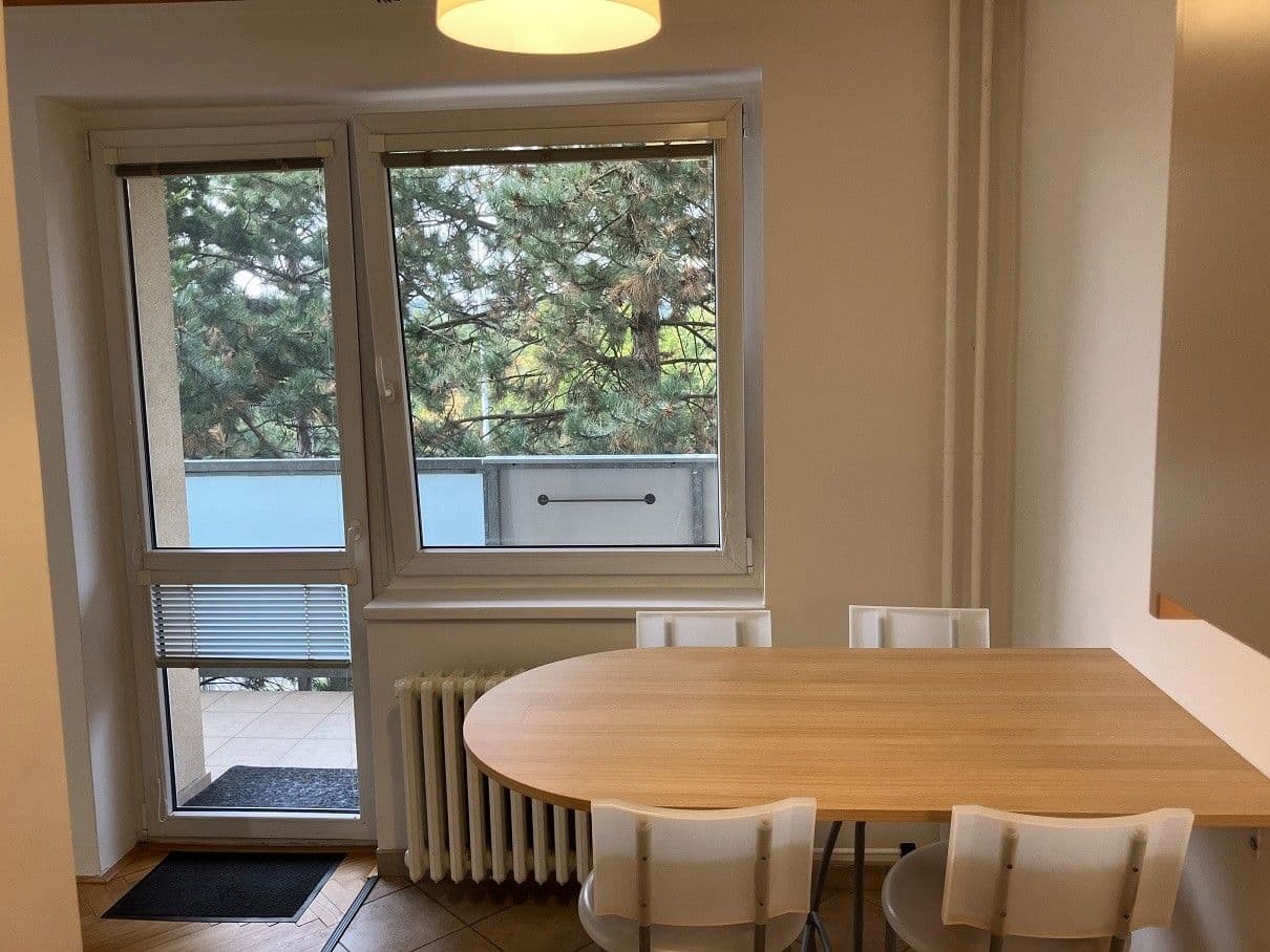 Pronájem bytu 2+kk 62 m², Hoškova, Praha, Praha Pronájem bytu 2+kk 62 m², Hoškova, Praha, Praha