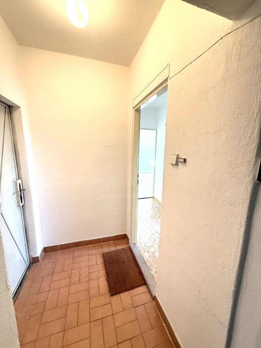 Prodej bytu 1+1 40 m², Přerovská, Olomouc, Olomoucký kraj Prodej bytu 1+1 40 m², Přerovská, Olomouc, Olomoucký kraj