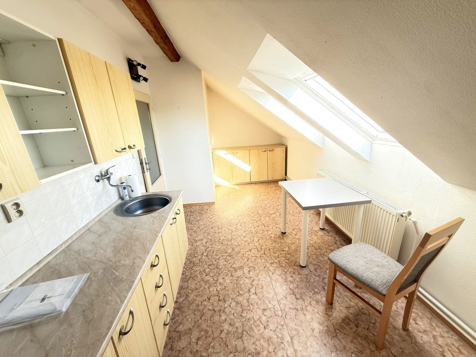 Prodej bytu 1+1 40 m², Přerovská, Olomouc, Olomoucký kraj Prodej bytu 1+1 40 m², Přerovská, Olomouc, Olomoucký kraj
