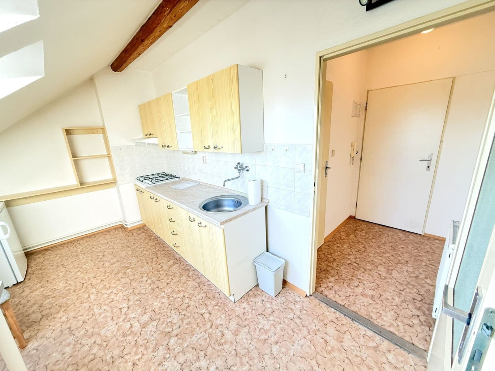 Prodej bytu 1+1 40 m², Přerovská, Olomouc, Olomoucký kraj Prodej bytu 1+1 40 m², Přerovská, Olomouc, Olomoucký kraj