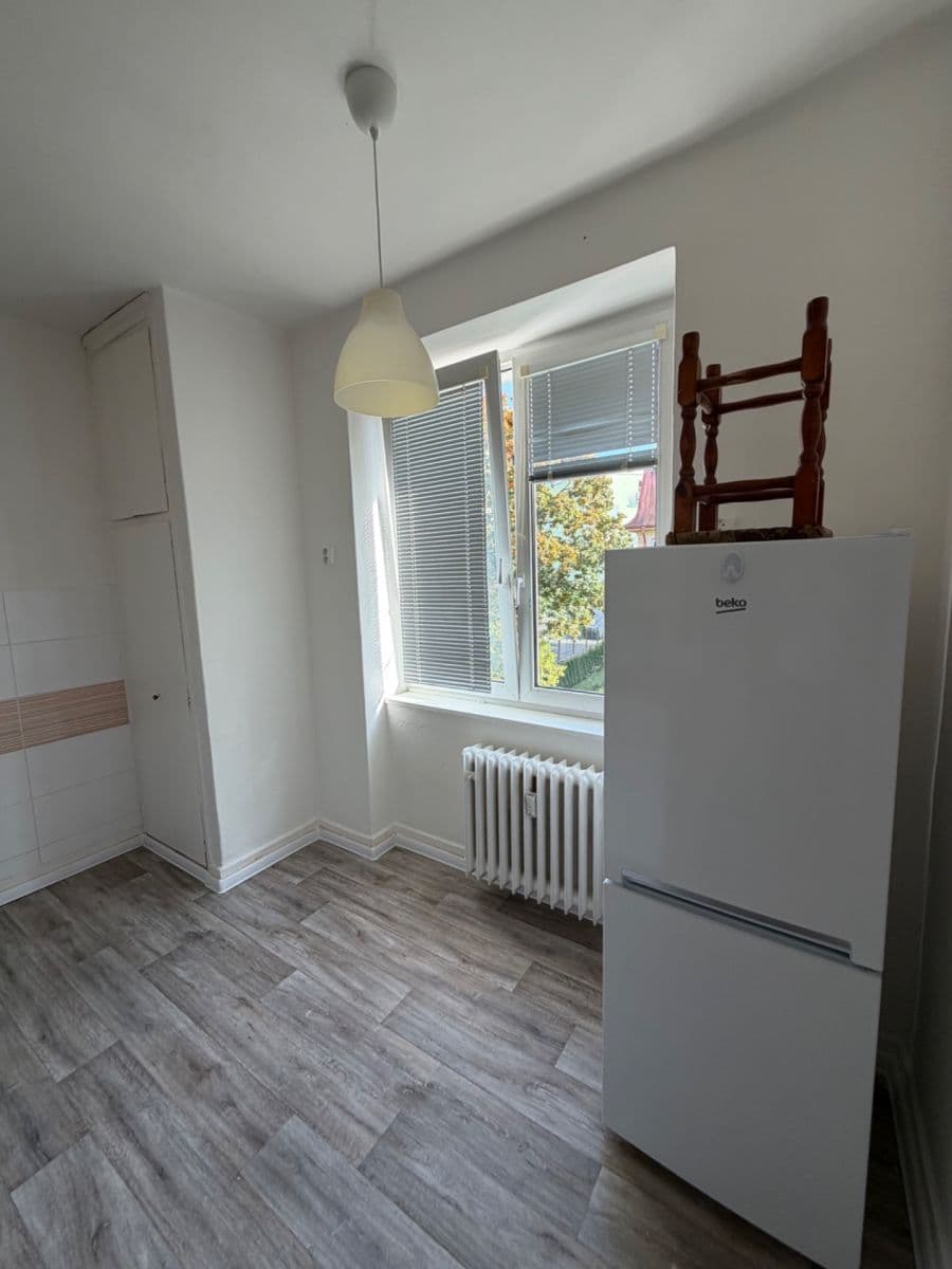 Pronájem bytu 1+1 36 m², Palackého náměstí, Karlovy Vary, Karlovarský kraj Pronájem bytu 1+1 36 m², Palackého náměstí, Karlovy Vary, Karlovarský kraj