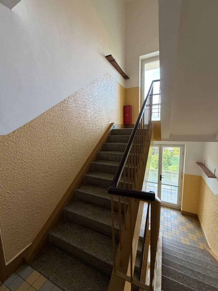 Pronájem bytu 1+1 36 m², Palackého náměstí, Karlovy Vary, Karlovarský kraj Pronájem bytu 1+1 36 m², Palackého náměstí, Karlovy Vary, Karlovarský kraj