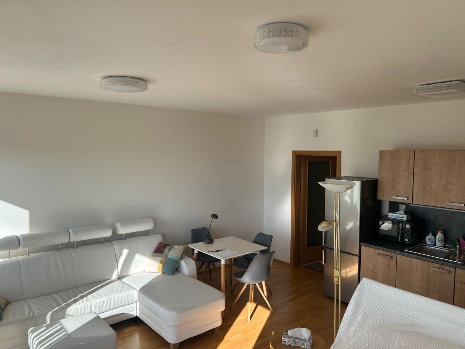 Pronájem bytu 1+kk 37 m², Olšanská, Praha, Praha Pronájem bytu 1+kk 37 m², Olšanská, Praha, Praha