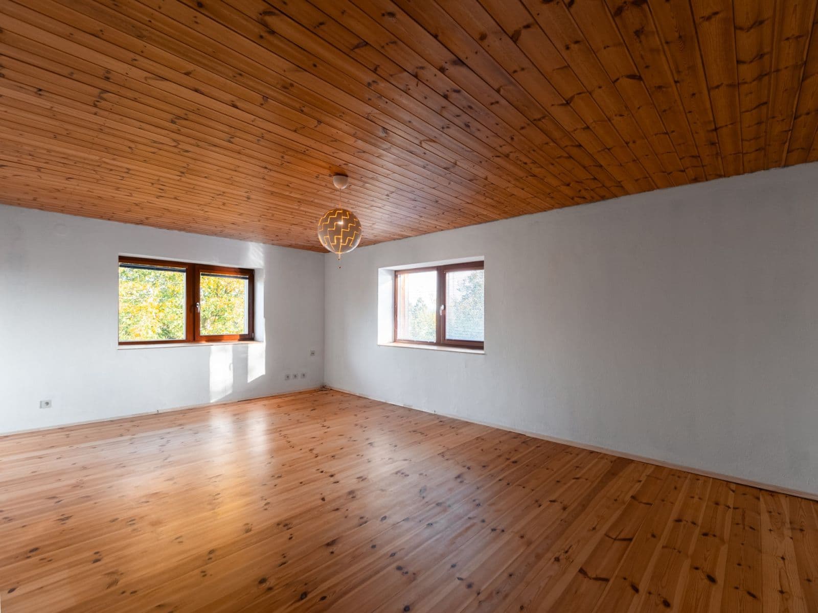 Prodej domu 198 m², pozemek 1.640 m², Lipová, Šenov, Moravskoslezský kraj Prodej domu 198 m², pozemek 1.640 m², Lipová, Šenov, Moravskoslezský kraj