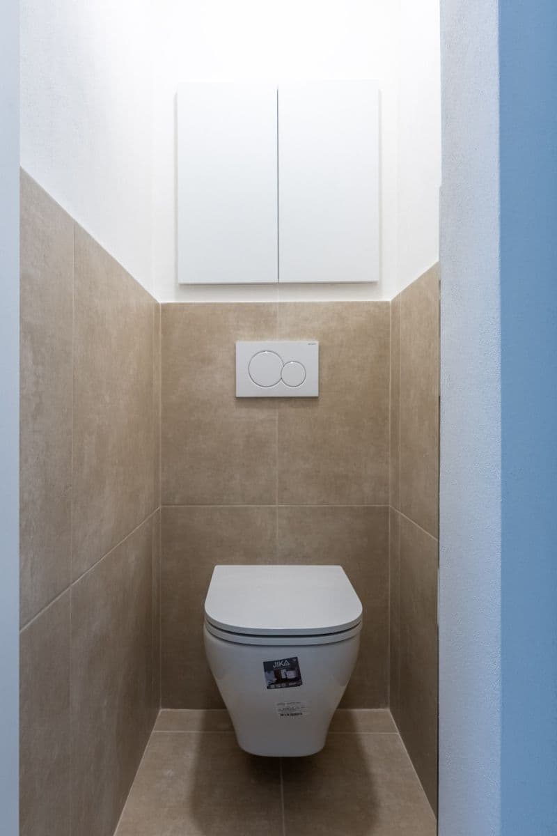 Prodej bytu 4+kk 66 m², Spojovací, Praha, Praha Prodej bytu 4+kk 66 m², Spojovací, Praha, Praha