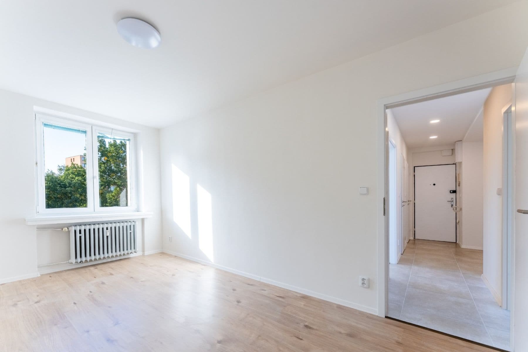 Prodej bytu 4+kk 66 m², Spojovací, Praha, Praha Prodej bytu 4+kk 66 m², Spojovací, Praha, Praha
