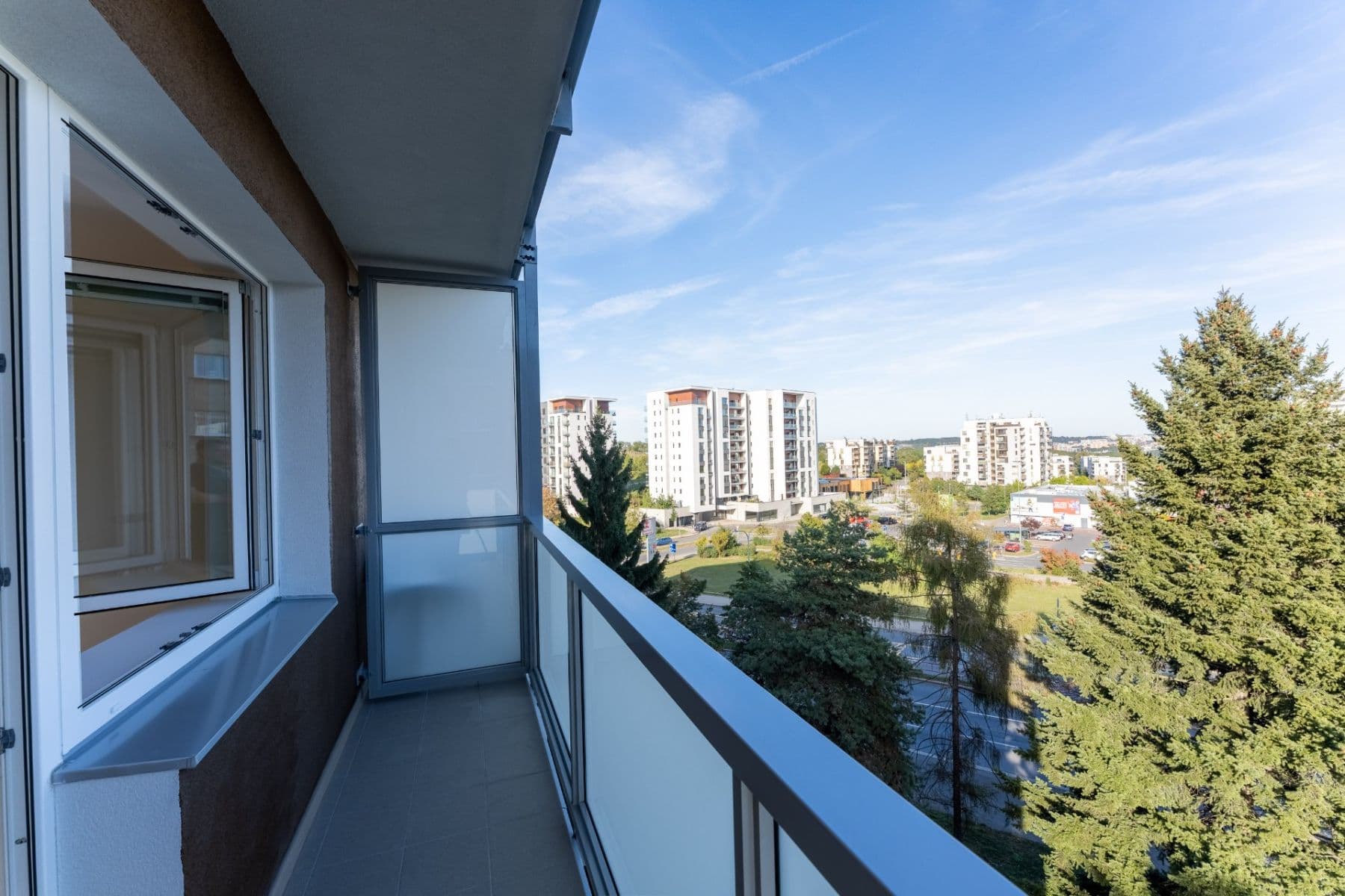 Prodej bytu 4+kk 66 m², Spojovací, Praha, Praha Prodej bytu 4+kk 66 m², Spojovací, Praha, Praha