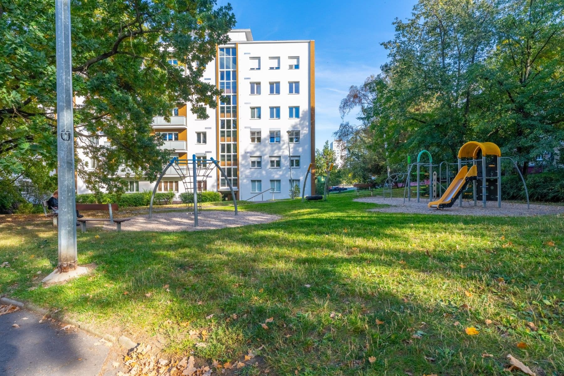 Prodej bytu 4+kk 66 m², Spojovací, Praha, Praha Prodej bytu 4+kk 66 m², Spojovací, Praha, Praha