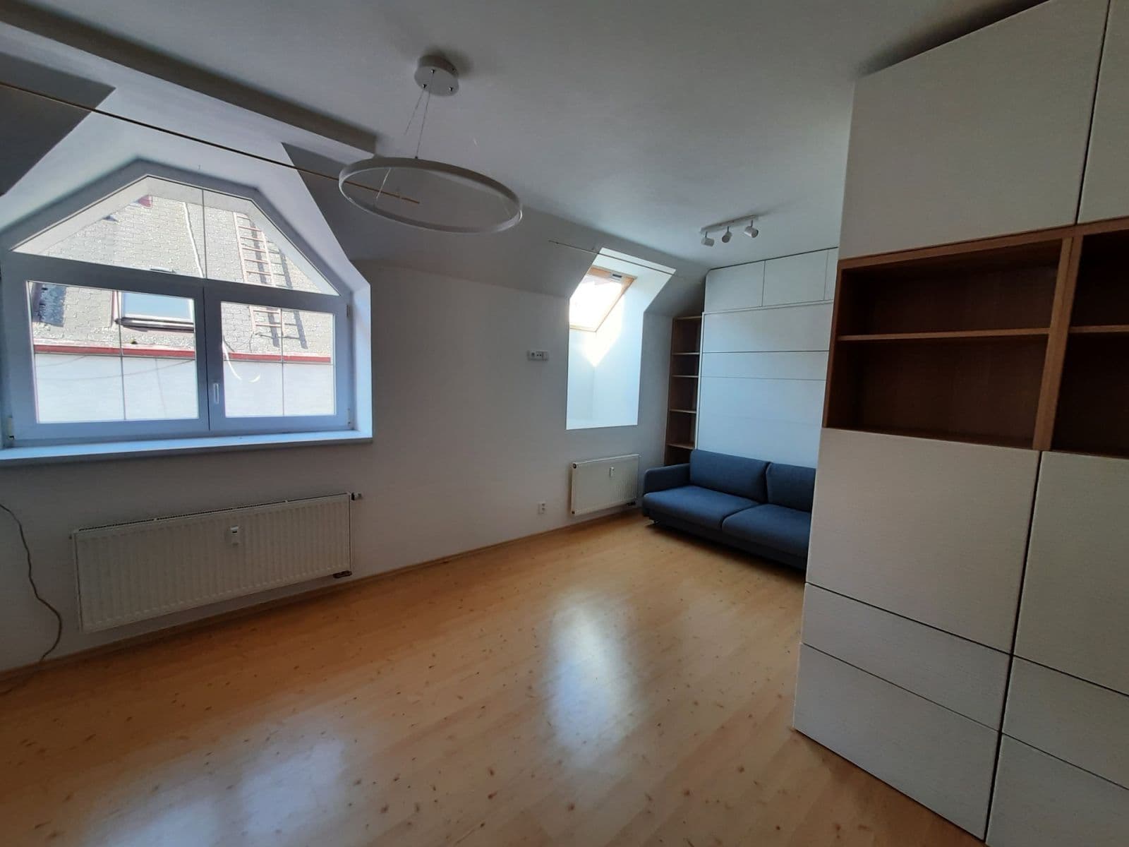 Pronájem bytu 2+1 70 m², Věštínská, Praha, Praha Pronájem bytu 2+1 70 m², Věštínská, Praha, Praha
