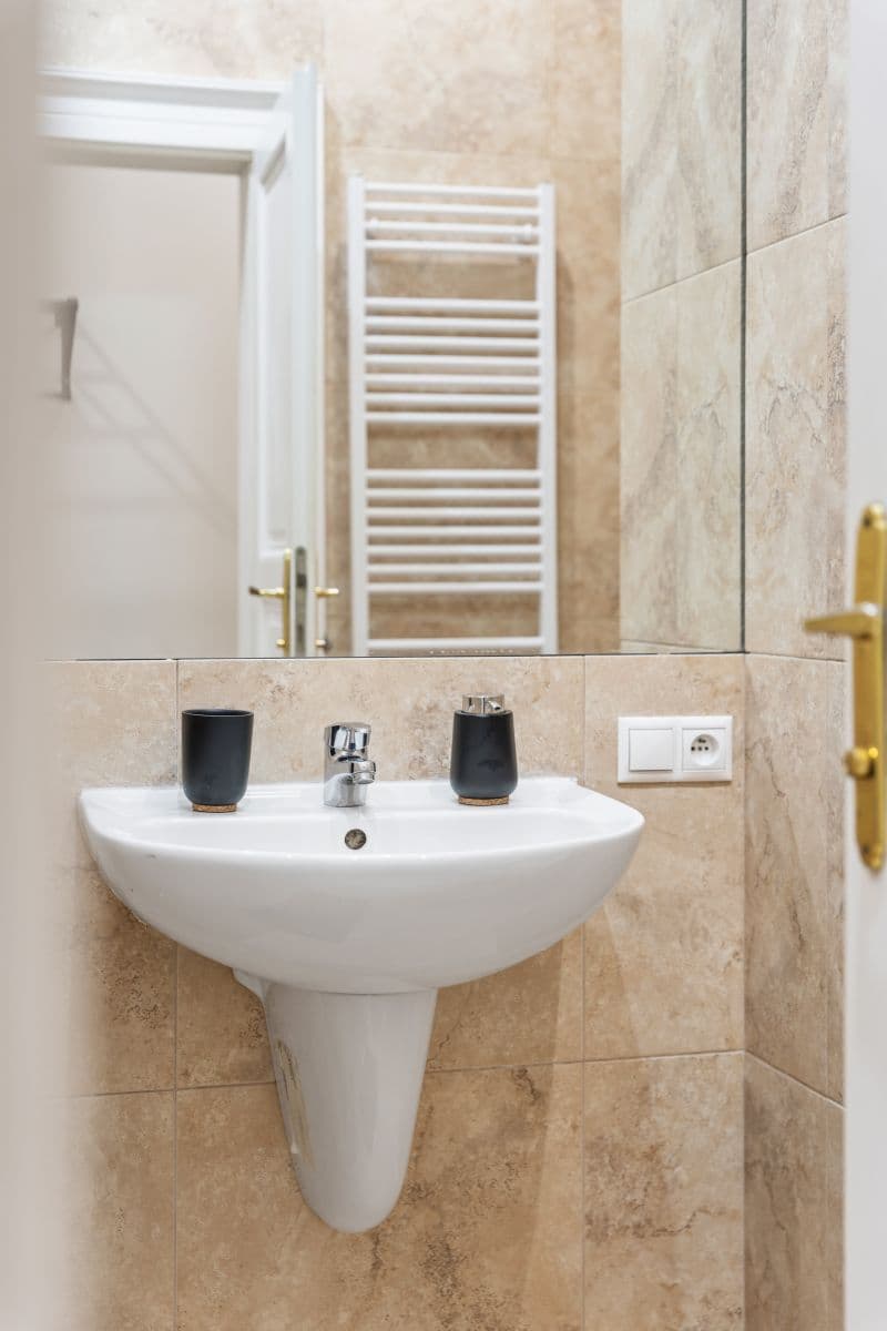 Pronájem bytu 59 m², Dělnická, Praha, Praha Pronájem bytu 59 m², Dělnická, Praha, Praha