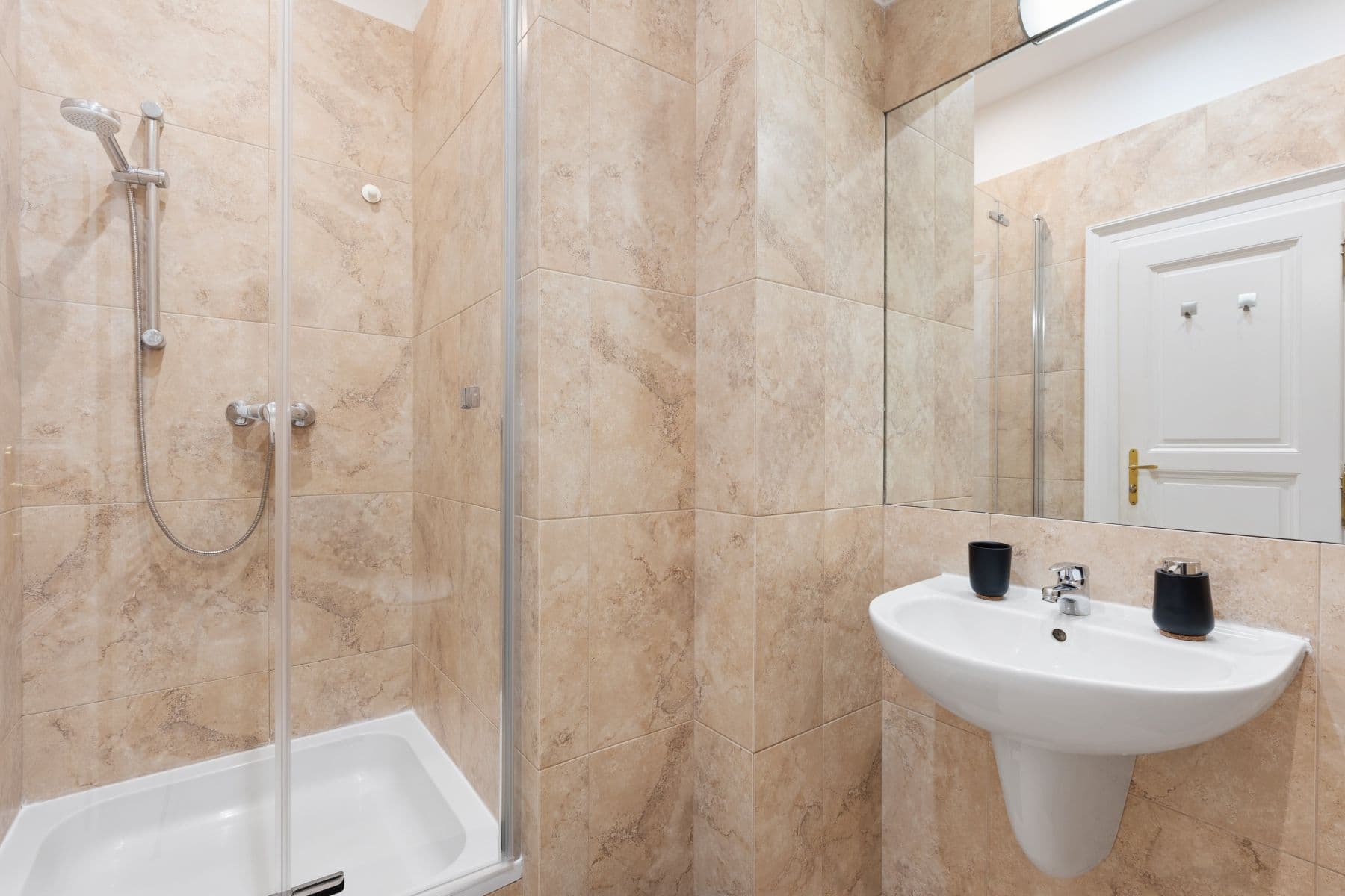 Pronájem bytu 59 m², Dělnická, Praha, Praha Pronájem bytu 59 m², Dělnická, Praha, Praha