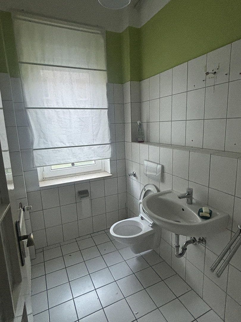 Pronájem bytu 4+1 150 m², Rosemannstraße 13, Osnabrück, Dolní Sasko Pronájem bytu 4+1 150 m², Rosemannstraße 13, Osnabrück, Dolní Sasko