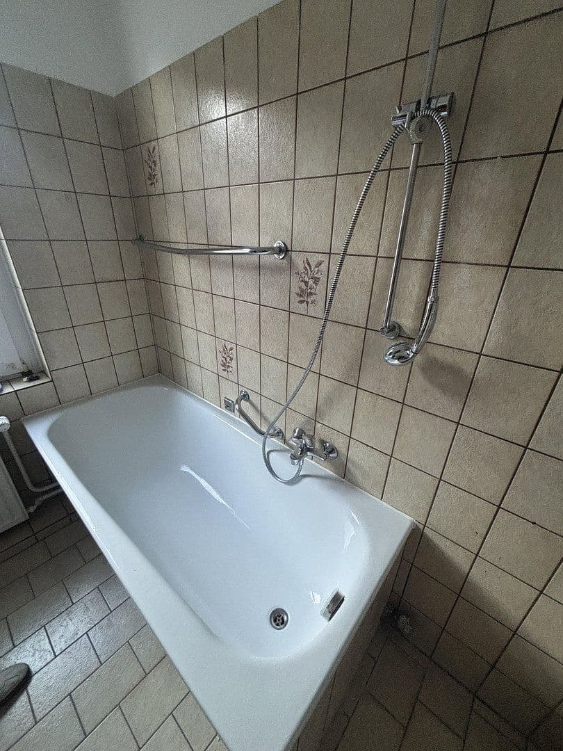 Pronájem bytu 2+1 72 m², Rosemannstraße 13, Osnabrück, Dolní Sasko Pronájem bytu 2+1 72 m², Rosemannstraße 13, Osnabrück, Dolní Sasko