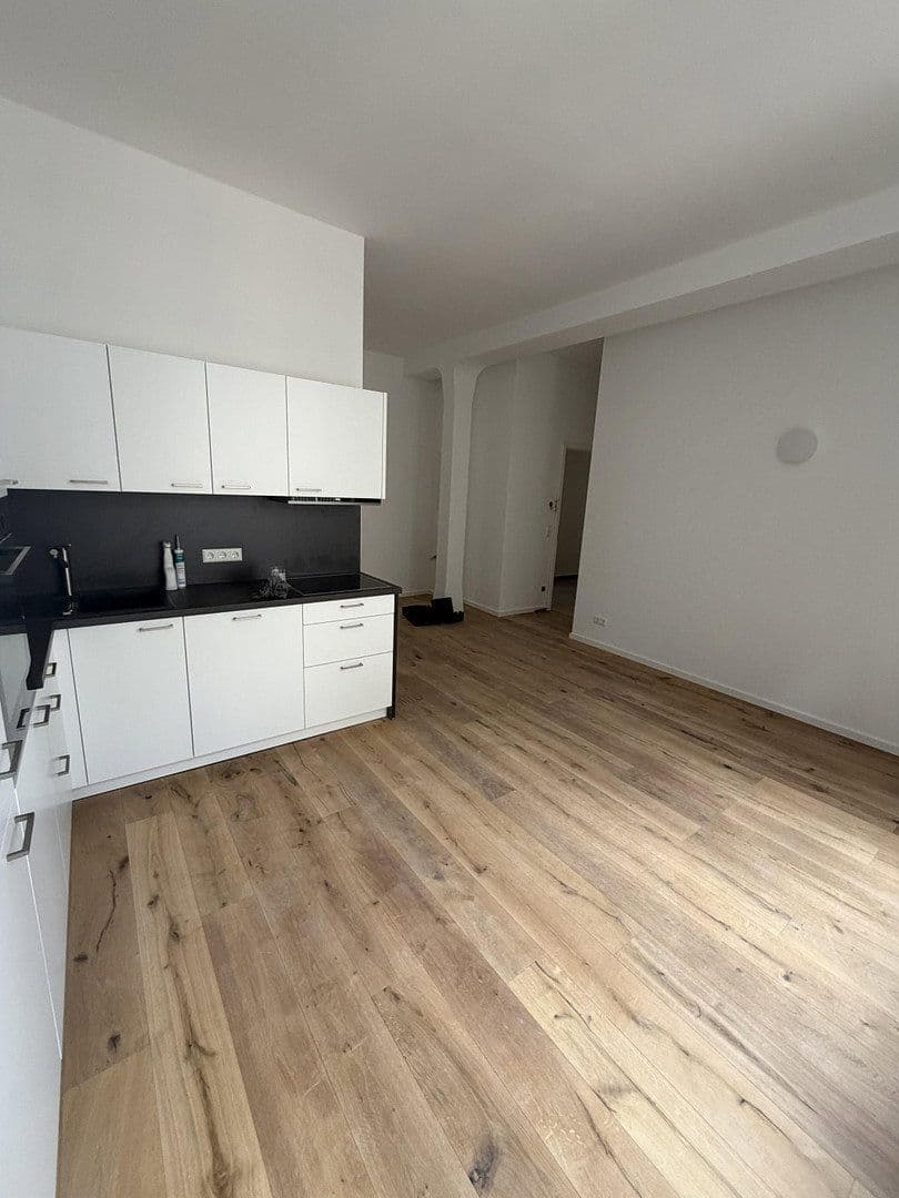 Pronájem bytu 2+1 41 m², Rieckestraße 26, Stuttgart, Bádensko-Württembersko Pronájem bytu 2+1 41 m², Rieckestraße 26, Stuttgart, Bádensko-Württembersko