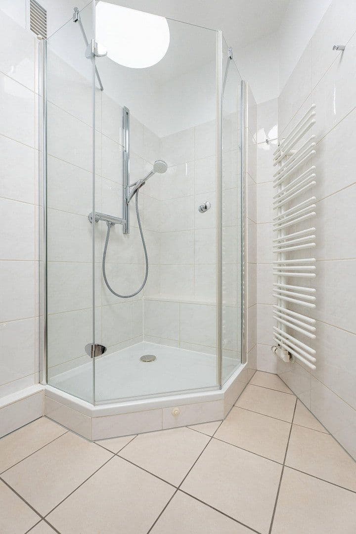Prodej bytu 4+1 89 m², Münster, Severní Porýní-Vestfálsko Prodej bytu 4+1 89 m², Münster, Severní Porýní-Vestfálsko