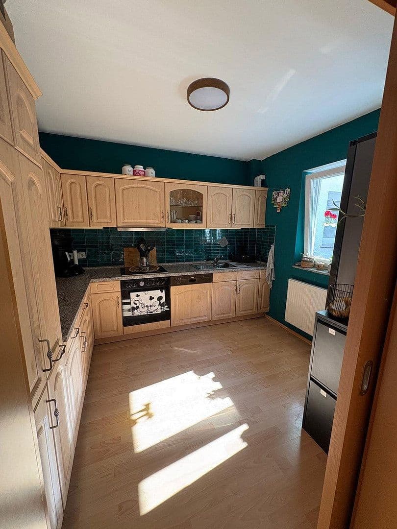 Pronájem bytu 3+1 90 m², Neunkirchen-Seelscheid, Severní Porýní-Vestfálsko Pronájem bytu 3+1 90 m², Neunkirchen-Seelscheid, Severní Porýní-Vestfálsko