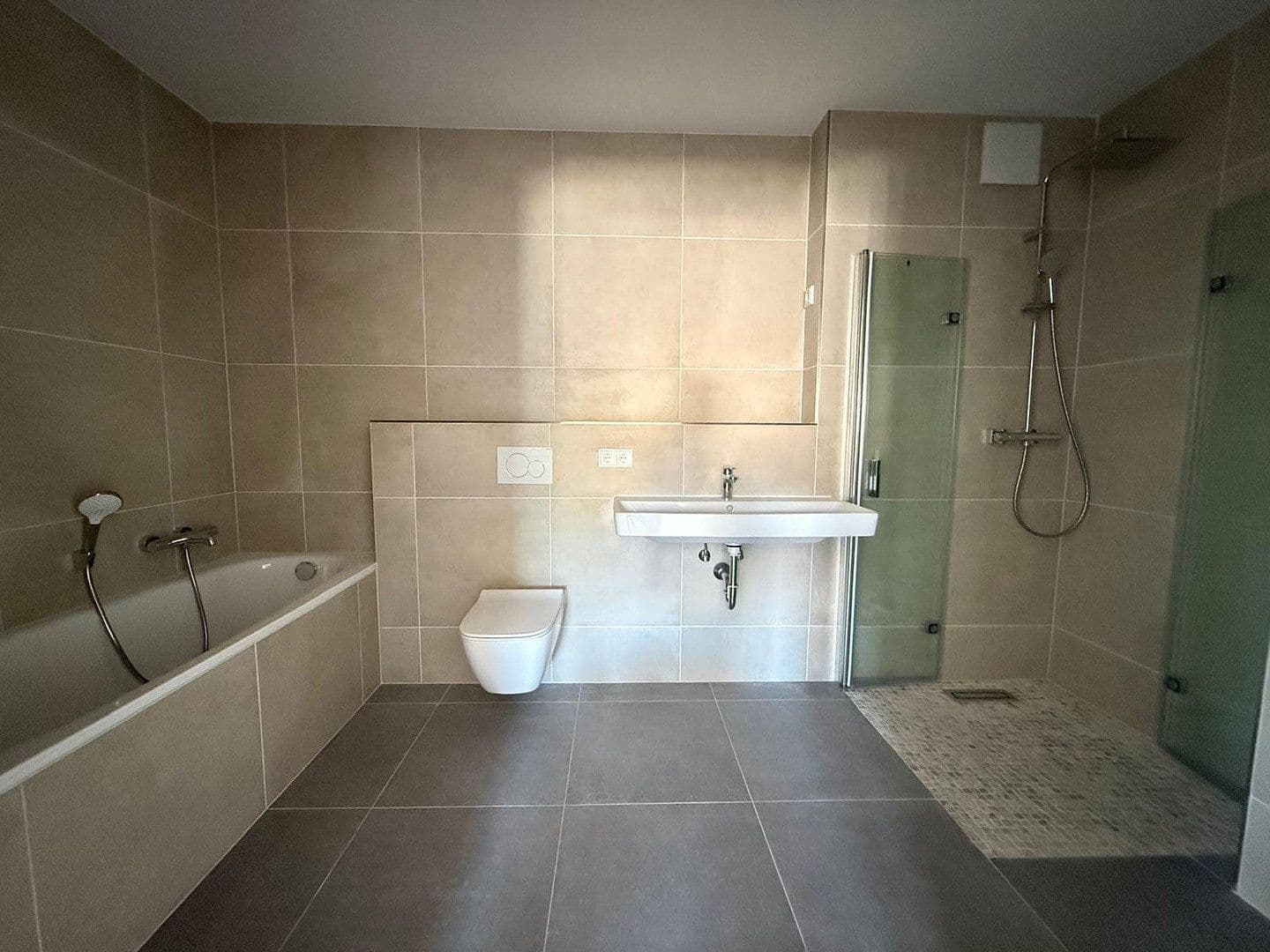 Prodej bytu 3+1 83 m², Hauptstr. 3, Ried, Bavorsko Prodej bytu 3+1 83 m², Hauptstr. 3, Ried, Bavorsko