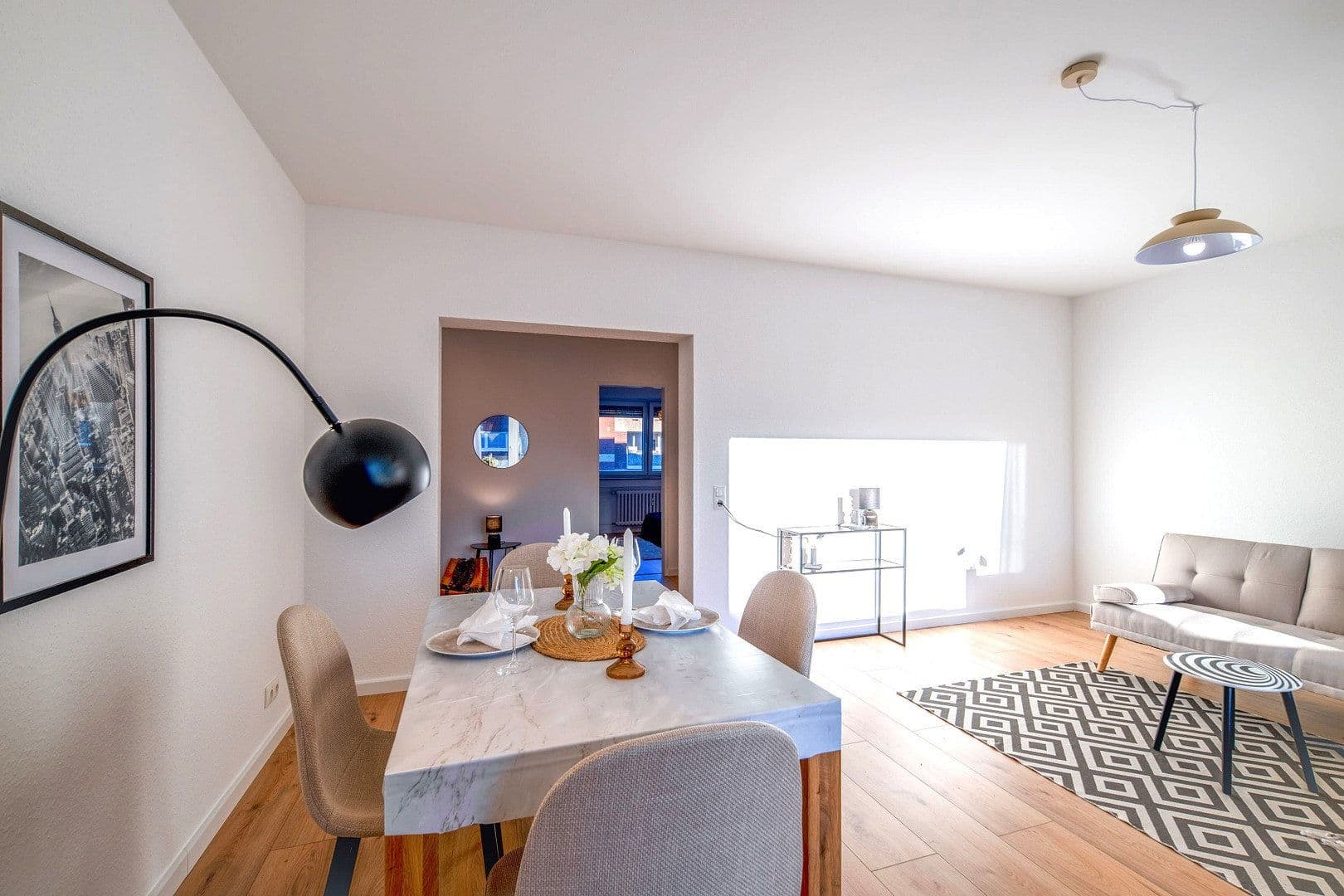 Prodej bytu 3+1 77 m², Frank-Wedekind-Straße 00, Wiesbaden, Hessen Prodej bytu 3+1 77 m², Frank-Wedekind-Straße 00, Wiesbaden, Hessen