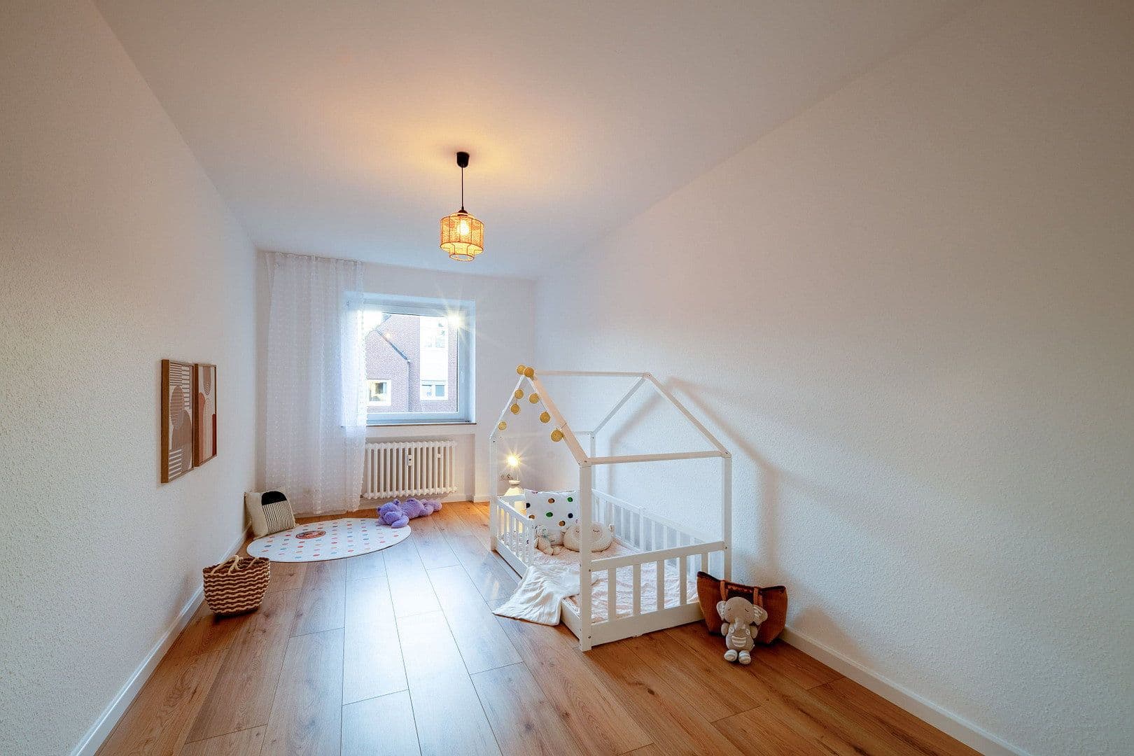 Prodej bytu 3+1 77 m², Frank-Wedekind-Straße, Wiesbaden, Hessen Prodej bytu 3+1 77 m², Frank-Wedekind-Straße, Wiesbaden, Hessen